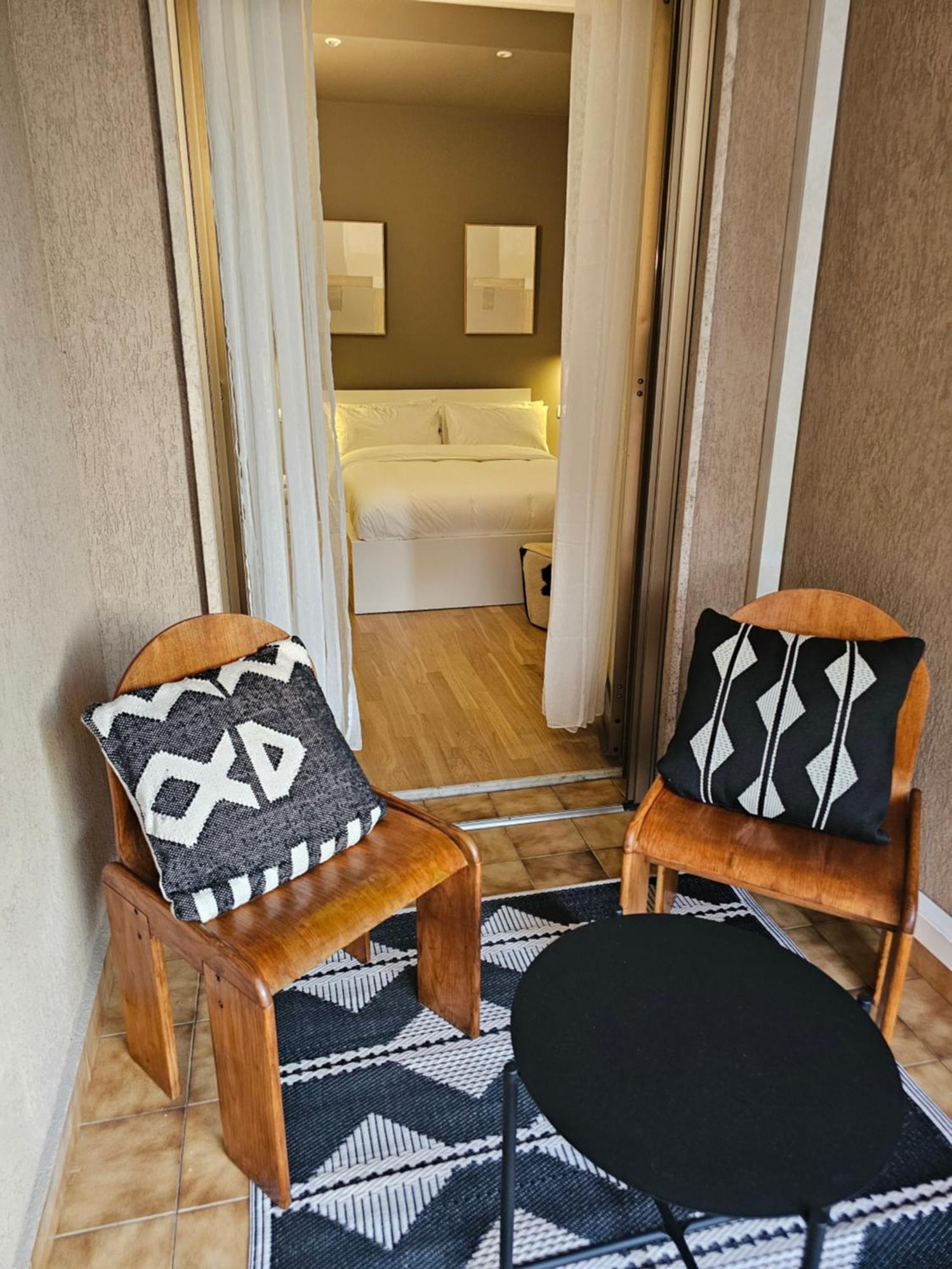 קטאניה Santrid Suites מראה חיצוני תמונה