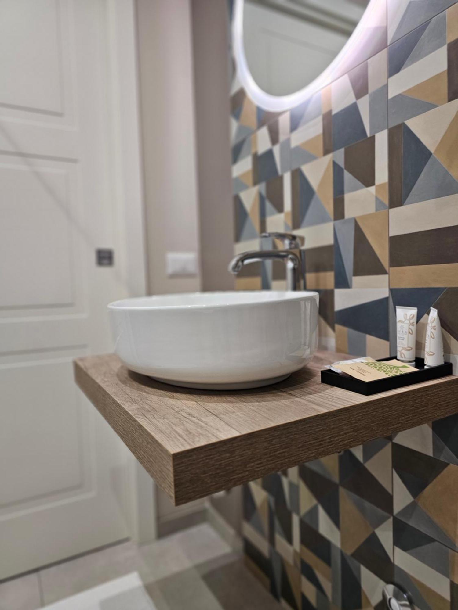 קטאניה Santrid Suites מראה חיצוני תמונה